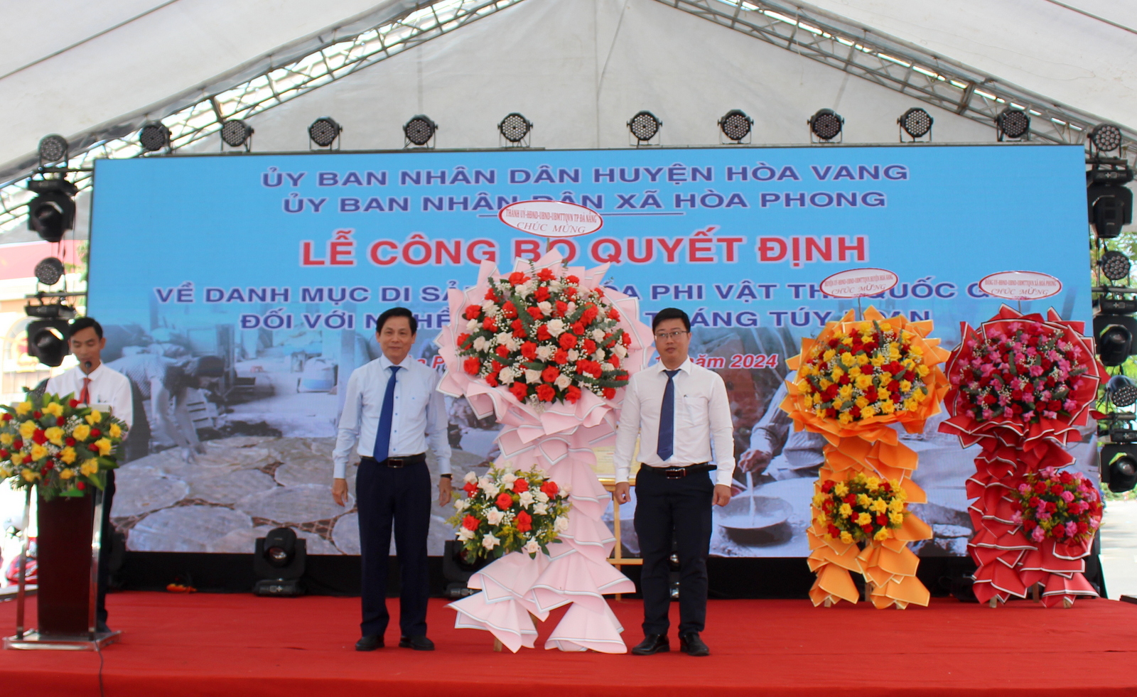 ĐÀ NẴNG: LỄ CÔNG BỐ QUYẾT ĐỊNH CÔNG NHẬN “NGHỀ LÀM BÁNH TRÁNG TÚY LOAN LÀ DI SẢN VĂN HÓA PHI VẬT THỂ QUỐC GIA”