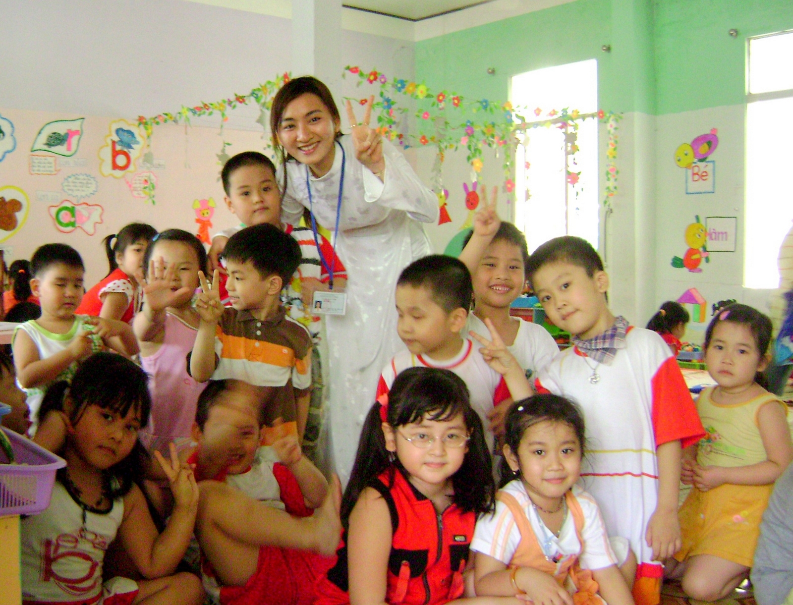 KÝ ỨC VỀ MỘT MÙA HIẾN CHƯƠNG