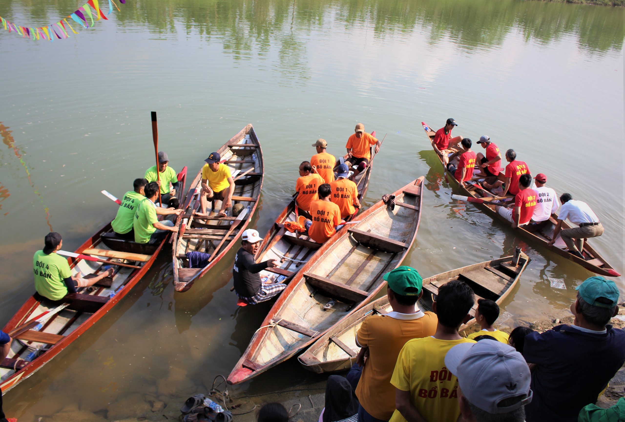 Giải Đua Ghe Thôn Bồ Bản Trở Thành Niềm  Tự Hào Của Người Dân Bồ Bản