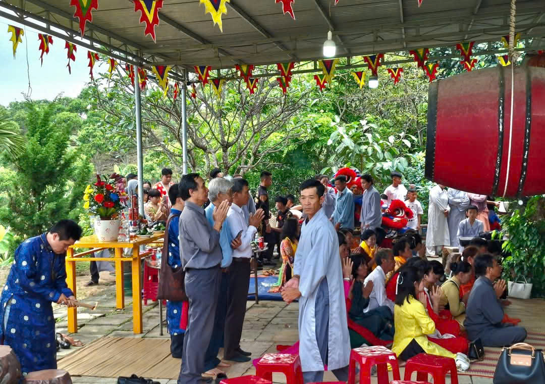 CÓ MỘT “ĐẠI HỒNG CHUNG” GIÀU TÍNH LỊCH SỬ VÀ NGHỆ THUẬT… TẠI KHÁNH HÒA.