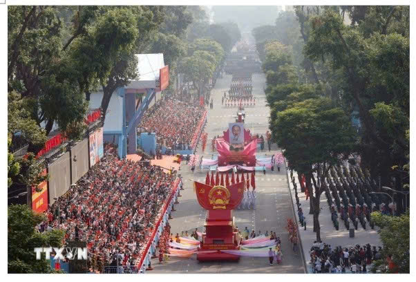 Nghĩ về lễ diễu binh 50 năm giải phóng miền nam