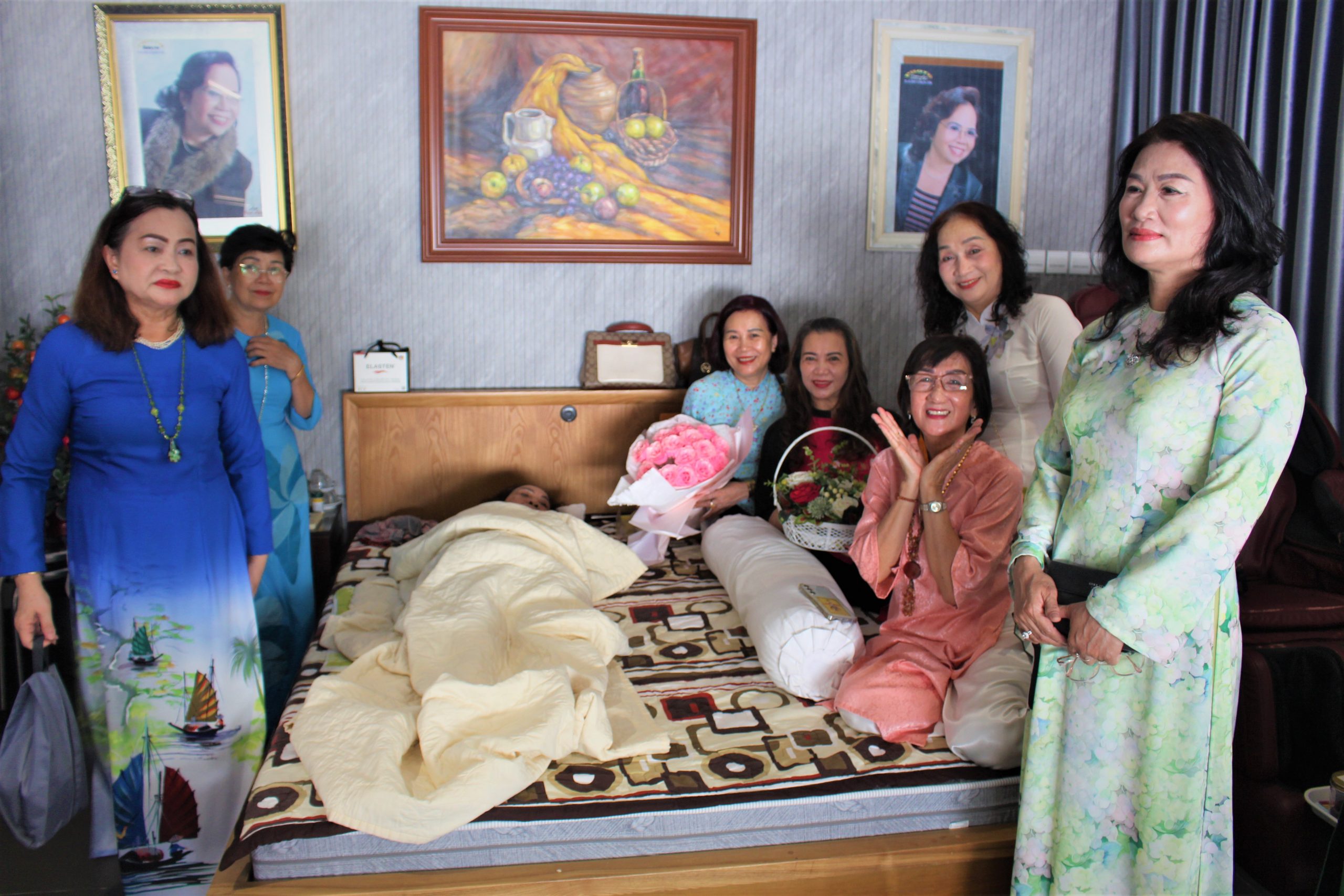 CHUYẾN DÃ NGOẠI “ÁO DÀI THIỆN NGUYỆN”  NGẬP TRÀN NIỀM VUI VÀ TÌNH NGƯỜI